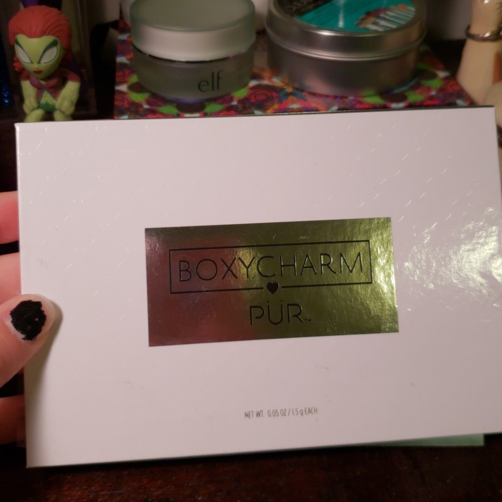 Boxycharm pur eyeshadow palette